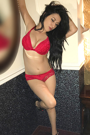 Sie sucht ihn für Erotische Abenteuer Sie sucht ihn für Erotische Abenteuer